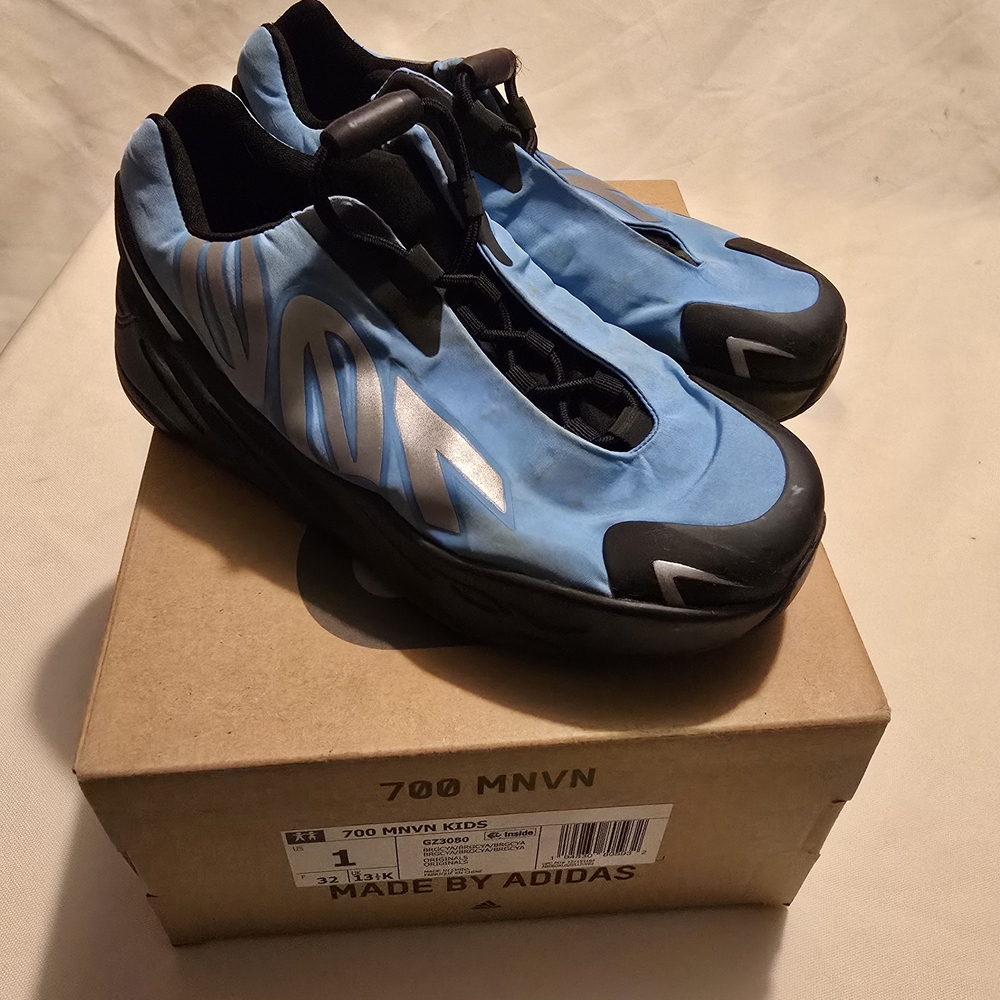 adidas Boy's 700 MNVN Light Blue and Black Sneakers